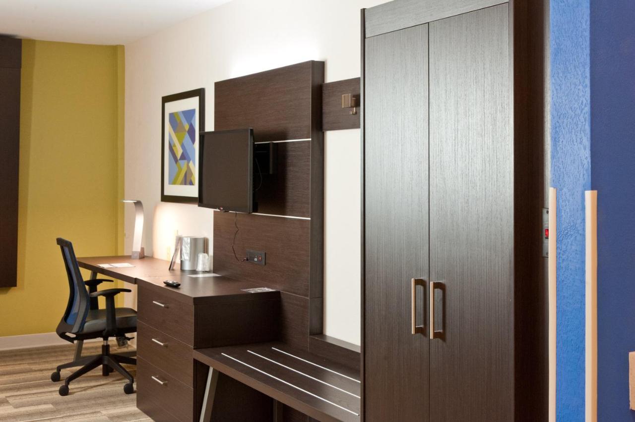 Holiday Inn Express Hotel & Suites Scott-Lafayette West By Ihg Exteriér fotografie