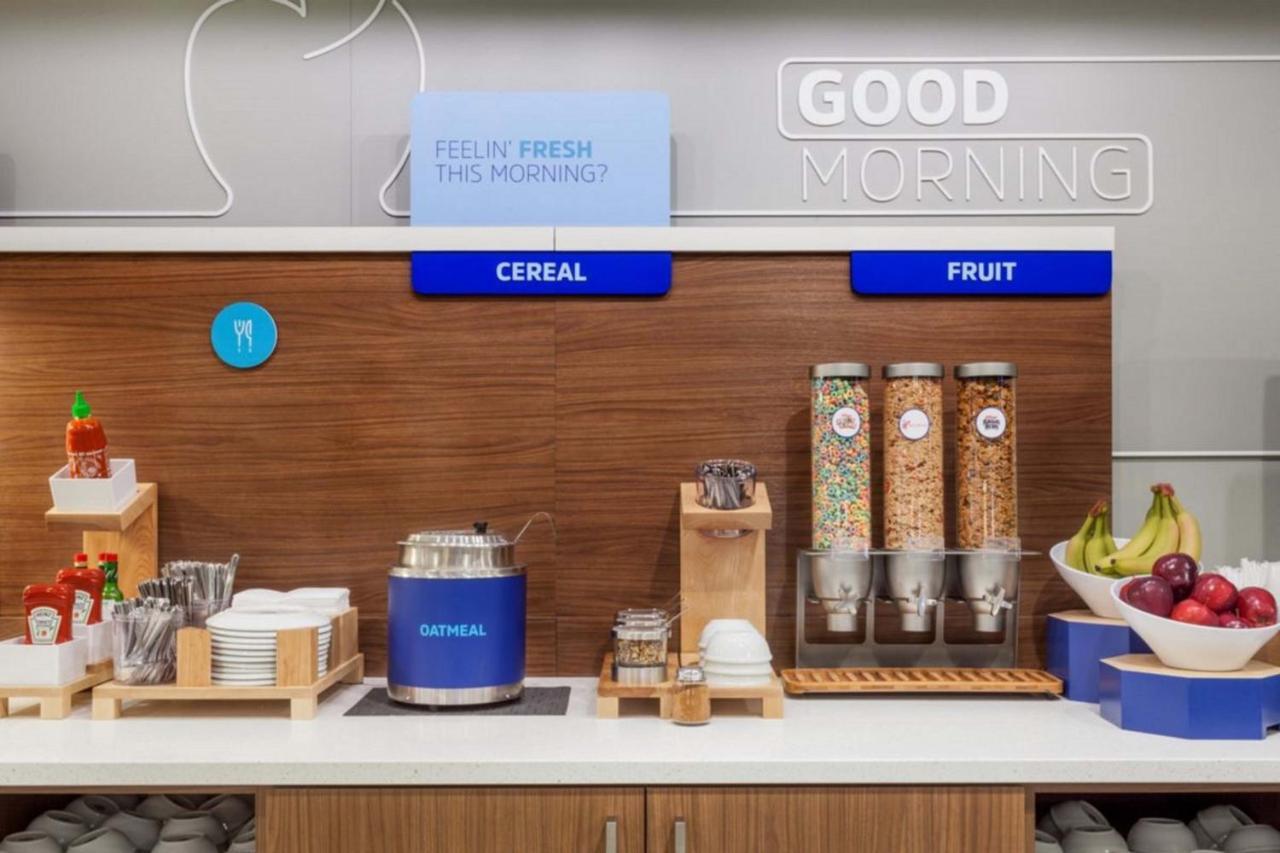 Holiday Inn Express Hotel & Suites Scott-Lafayette West By Ihg Exteriér fotografie