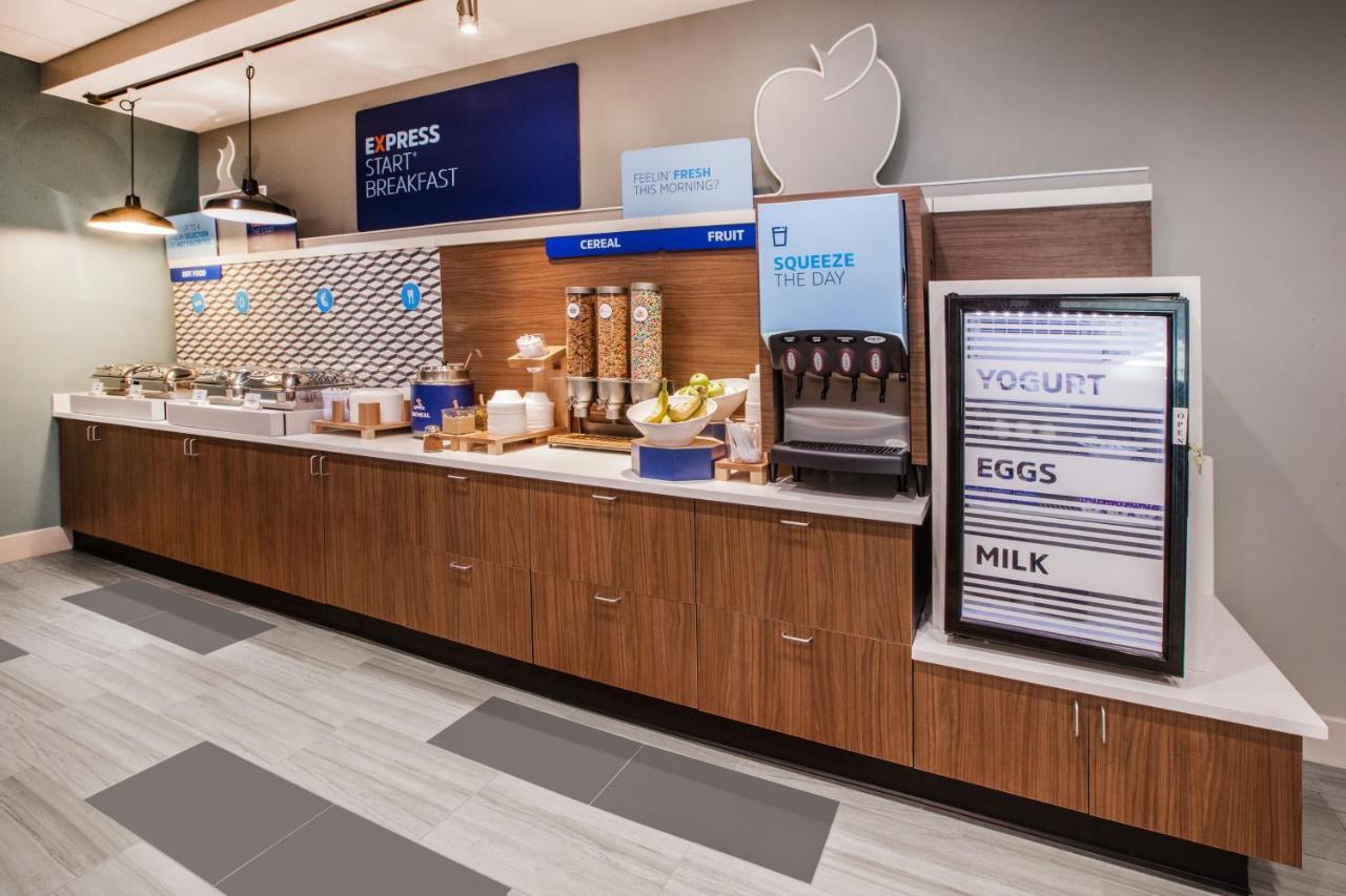 Holiday Inn Express Hotel & Suites Scott-Lafayette West By Ihg Exteriér fotografie